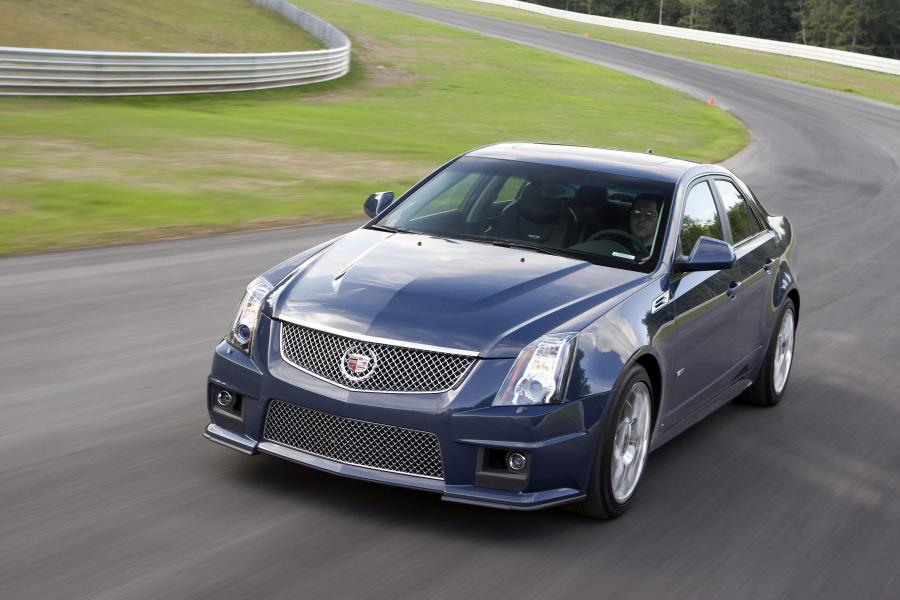 Cadillac CTS-V Coupe 2010 года  (фото 260 из 315)